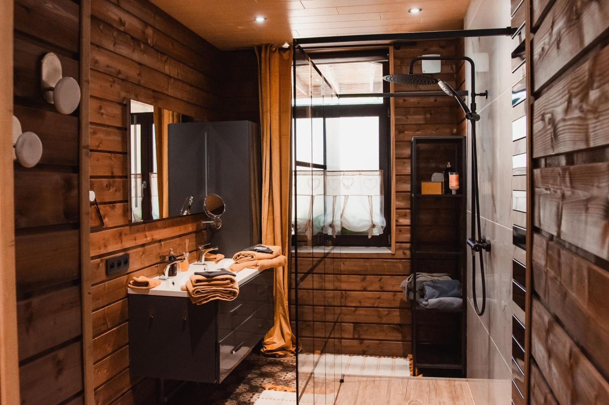 Maison D'Hote Les Notes Endormies Suite Le Refuge 월코트 외부 사진